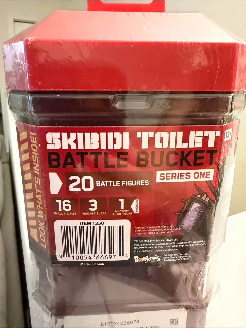 Bonkers battle bucket